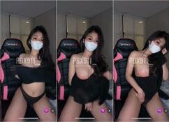 Bokep Indo Reva Lepas Bagian Dada Joget Binal