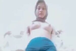 Bokep Indo Abg Hijab Mulus Lagi Sange