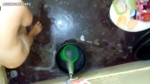 Bokep Indo Ngintip Bibi Toge Mandi