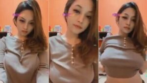 Bokep Indo Fnyyee Si Cantik Remas Buah Dada