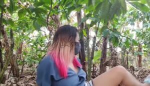 Bokep Indo Ngewe Di Kebun Pisang Hampir Ketahuan Warga