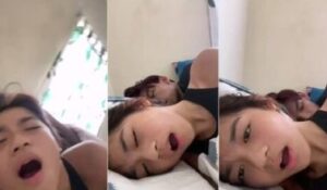 Bokep Indo Niat Nya Cuman Gesek Doang Eh Malah Kepancing Sama Desahan Doi