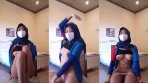 Bokep Indo Ukhtea Semok Ngirim Vidio Enak Buat Pacar