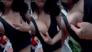 Bokep Gadis Amoy Muka Imut Pamer Toket Montok Mulus